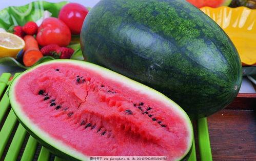 吃瓜填盐,揭秘娱乐圈的甜蜜与苦涩