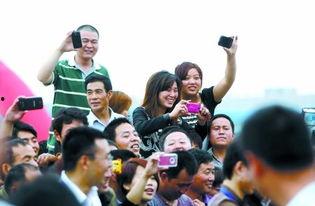 吃瓜讨论视频开幕,视频开幕背后的精彩瞬间  第2张